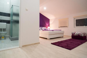 Purple rooms, Mostar